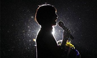 演说培训机构传授：如何做到演说不紧张？