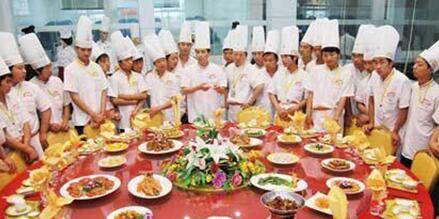 选择郑州烹饪学校的三大理由