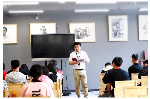 零基础学美术课程更适合哪些人参与学习 零基础学美术课程更适合哪些人参与学习